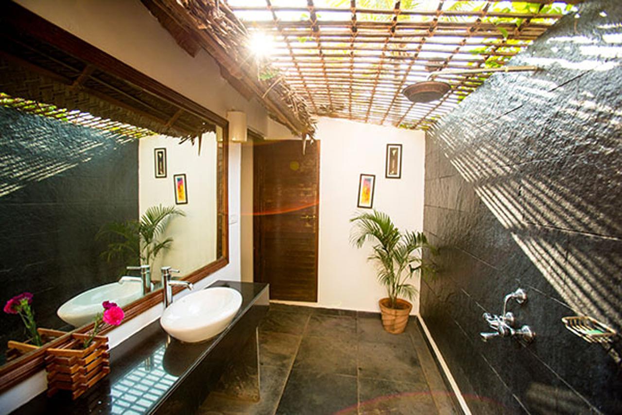 Agonda White Sand Hotel Exterior photo