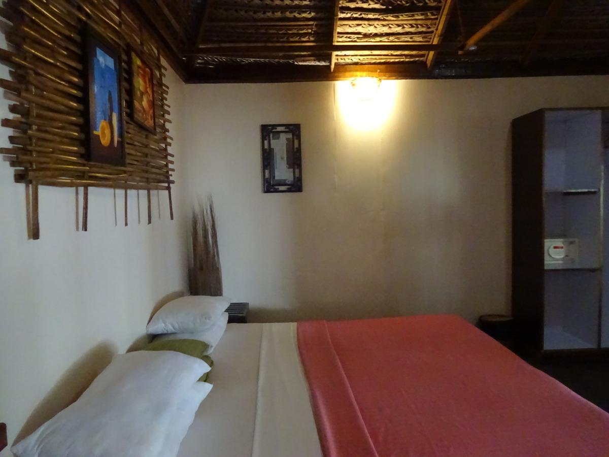 Agonda White Sand Hotel Exterior photo